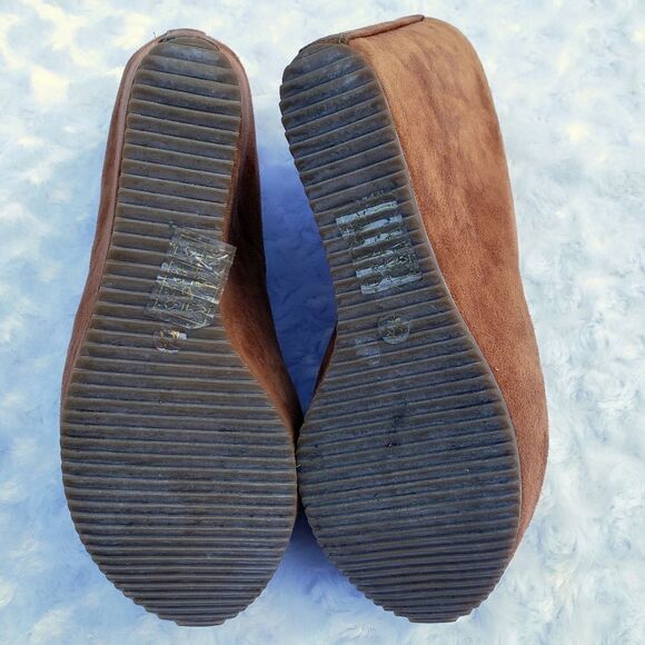 Aldo size 10 faux suede wedge heel - Picture 14 of 16